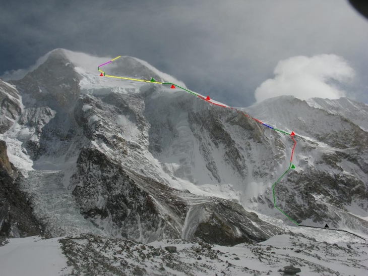 Broad Peak widziany od płn-zach z okolic bazy pod K2